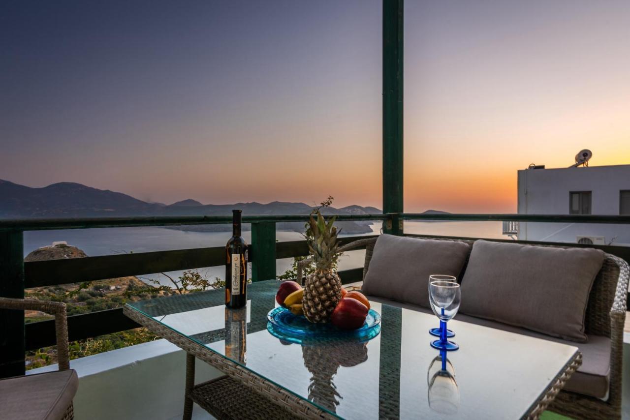 Вилла Melisses Sea View House Plaka  Экстерьер фото